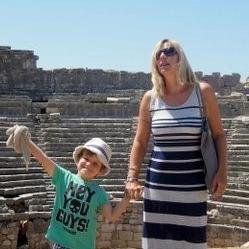 Sachellemansour's profile picture. Loving and living life