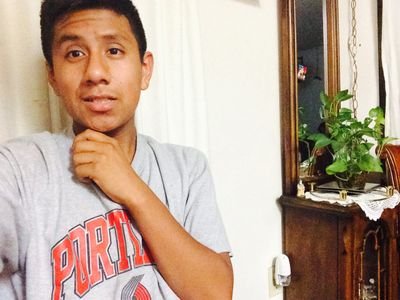 raul04909's profile picture. 