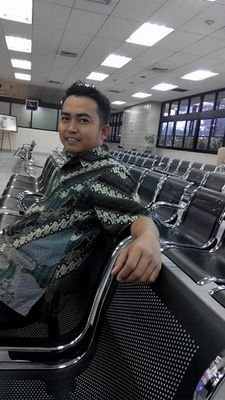 adiyahya23's profile picture. 