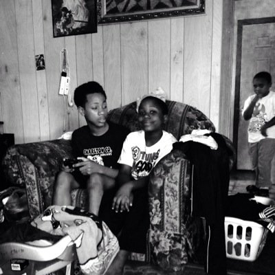 Live Life To Tha Fullest Follow My Big Sis Tho @rarageeked23 She Follow Back