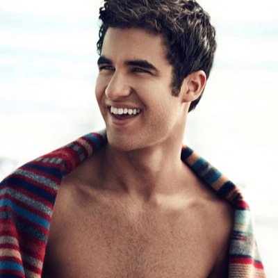 Un ange dechu - 17yo - #Gleek , #TVDAddict , Potterhead, #Arrow , #Revenge , #PLL , #WitchesMania Pourquoi faire une bio si personne ne la lis ? Follow back ?
