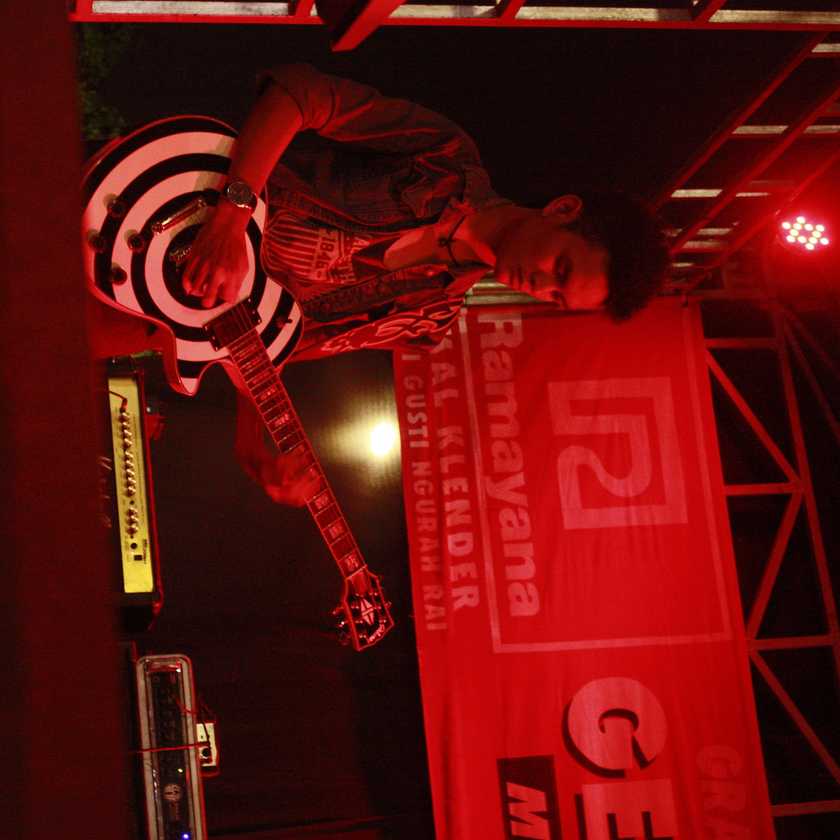 Rhtym Guitar @Wearejeconia | Alternative |  STMIK Nusa Mandiri | CP : 089689917839