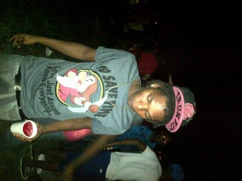 GOD first!Love good music,artist/writer vaals Upcoming “mrepha”/superstar 4life.rap sing and do dance hall music ready2 learn new things versatile and ambitious