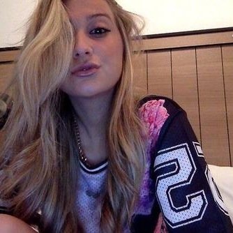 If I want it,I'll have it. J'vais t'tirer une balle dans l'crane pour m'retirer ça du cœur.DOUTZEN MON AMOUR❤