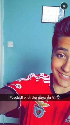 \ Portuguese + UK + Benfica + 14 + Instagram = MrDingo56 /