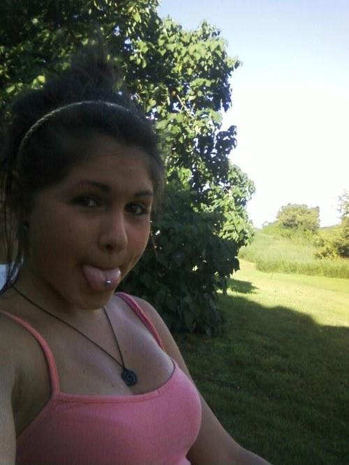 risssssssss's profile picture. 