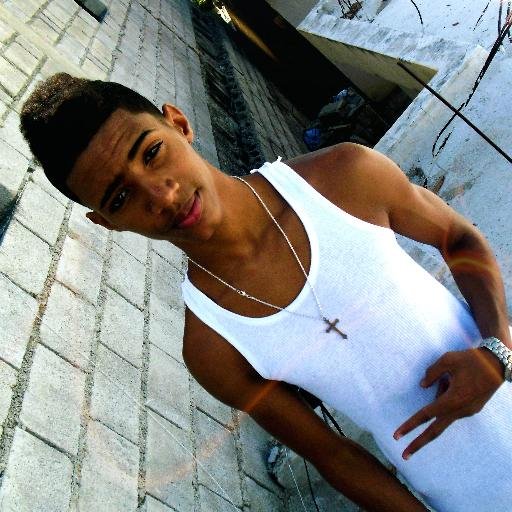 --Sigueme && Te Sigo---- Barahona For Life
                                  M G W V