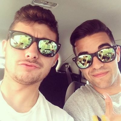 Que nada ni nadie te haga cambiar tu sonrisa.  Lucha por lo que de verdad vale la pena, no por tonterías!  Enguera-Valencia
