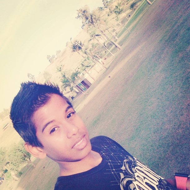 LFC 4eva - Neymar da silva junior is the best in da wrld;)...music is life Ƌ-_-Ƃ nw stp staring and start folowing;) #teamfollowback =D \m/