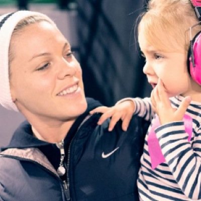 queeenmoore's profile picture. Loving pink ! Single mom of two kids ❤️