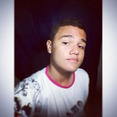 O Amor não acaba com o tempo, bem ao contrário,  ele aumenta a cada dia ^^