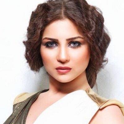 وقضى ربك ألا تعبدوا إلا إياه وبالوالدين إحسانا