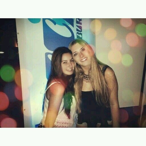 Dando guerra desde el 98. Tengo al mejor a mi lado, borja♡.  Mis niñas, lo mejor de todo. Esther Castillo. Zaira Ródenas. Carpe diem