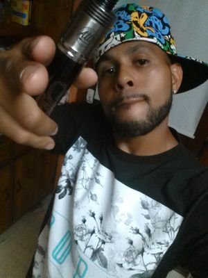 SnapperStylz's profile picture. like vaping, playing rockband 4, Dnb and being a dad 😆😆😆