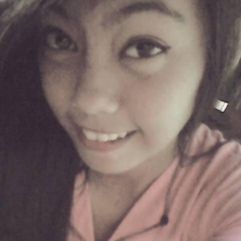 IG : Kimmbellysexxy❤✌ Sleep ❤✌ Eat ❤✌ Singing & Dancing ❤✌ Be true to your self ❤✌ Being weird is special. Being special is awesome. That's why I'm weird! :)❤✌