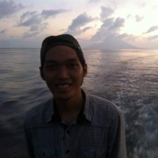 ordinary human. ordinary life. somehow get lucky enough | extreamly lazy person | mining engineering