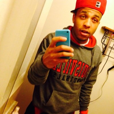 Just a young nigga with a passion for soccer and basketball! Get at me if you want to know more im super social!!!!!