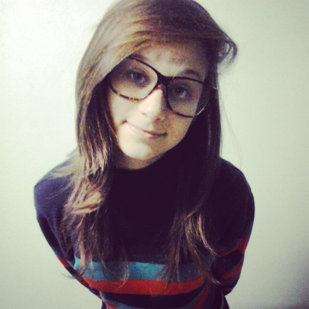 Amanda_Euoo's profile picture. aquela mina pequena dos cuime tao grande da frieza tao amarga mas do beijo tao doce