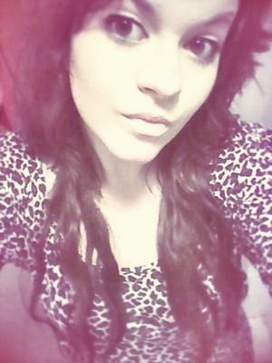 Veromore04's profile picture. Princesa se nace , no se hace . Morena y con orgullo no me jode ningún capullo  DeSangreAndaluza . ♚ .