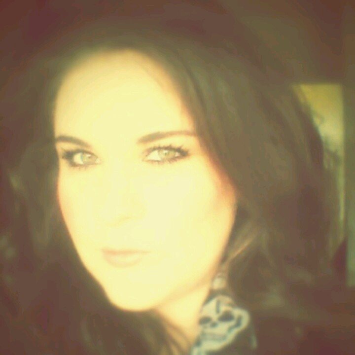 Amywalshh12's profile picture. 