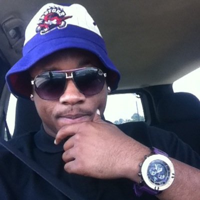 Stress free nigga #college junior...#grinding to be better #teamJordan #sidnel L alum #team IPhone