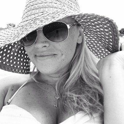 Leigha_Elliott's profile picture. Libra who enjoys riding dirty, construction paper-noodle art, rocket surgery, vajazzling, and various other miscellany.