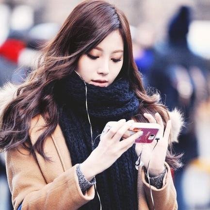 Theoginiaz from OLYMPCITY named Mikazaki Wang. Born in Qingdao, 921010. よろしく お願いします 皆さん. [ Nothing changes from me. ]