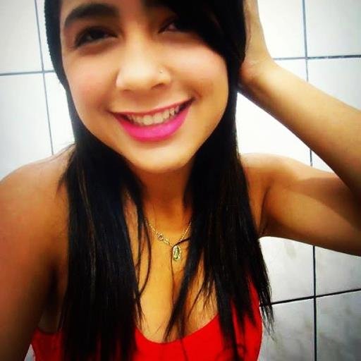 Vamos brindar o dia de hoje que o amanhã só pertence a Deus! a vida é louca neguinho. ♪
#negomeu #meunego #beautiful @Njr92 ♥