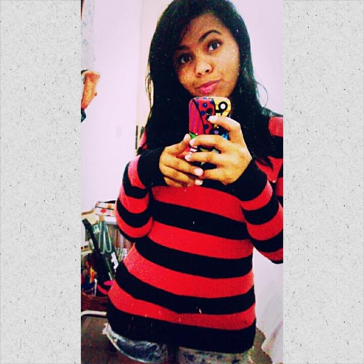 #Solteira #Feliz #Eclética *-*  #Deus_Familia_Amigos ♡♡ Instagram :  BethSantos56       Facebook :  https://t.co/pbxfz1mpnB /elizabeth.maria.1806
