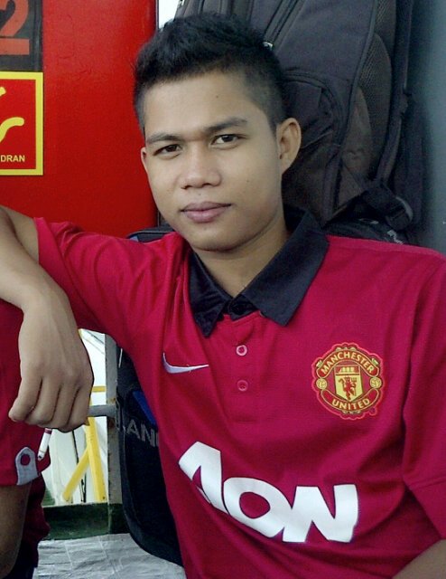 Aku sayangi kamu! Kamupun sayangi aku©.  Suporters Manchester United sampai mati (y) mencari Jodoh pin :28C07DAF