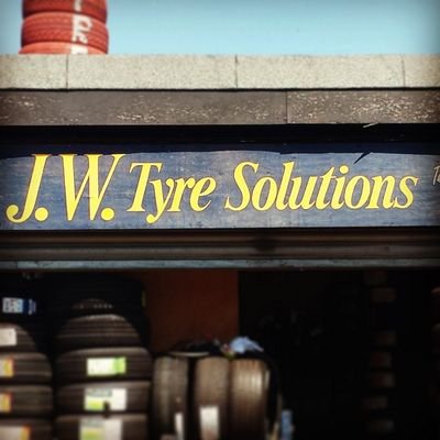 A honest and professional family run tyre company in Canvey Island, with over 60 years exp ☆We now have a mobile unit & r able to get to you☆ 01268 683714