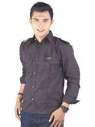 Claudefkftj's profile picture. Cinta selalu memberi bahagia dan sakit di hatimu. Bahagia karena bersama yang kamu cinta. Sakit karena tahu bahwa kamu begitu rapuh.