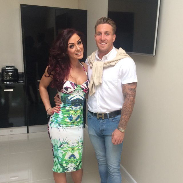 reissrabbit's profile picture. 