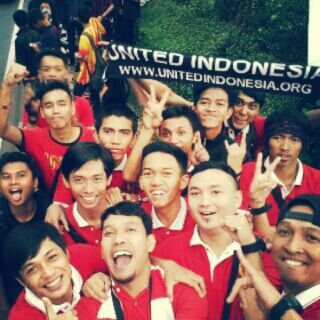 andresavales1's profile picture. unike nurul salsabilla☺ @utdindonesiaSMI