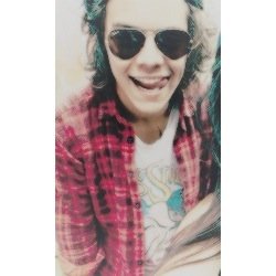 follow @cuddlxyziam