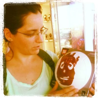 emieme8's profile picture. 