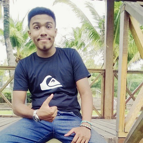 Friends are the ones you remember but true friends are the ones who remember you in their SUJUD :)