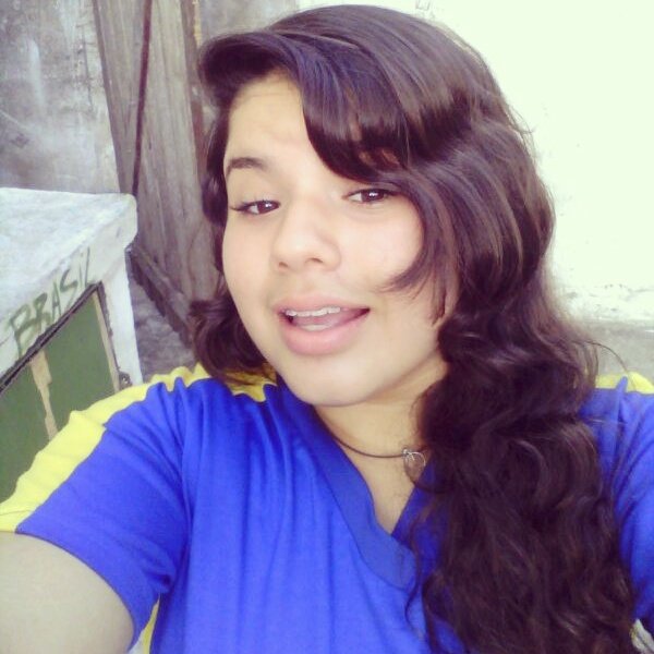 Queria sar um pássaro, queria voar e não saber pra onde ir, mas quando chega se em meu destino,iria ser feliz.     I LOVE YOU JUSTIN BIEBER