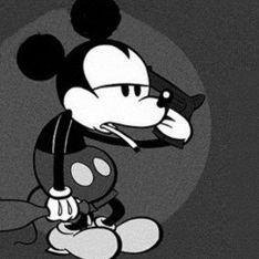 Punhetando pensamentos e gozando ideias
