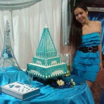 SOY DIVERTIDA Y CARIÑOSA..