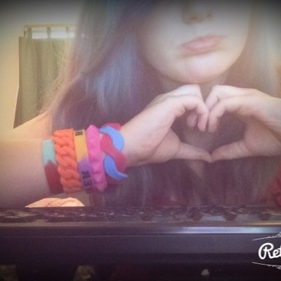 | Writer of @Jenny_Killer | Bye. |