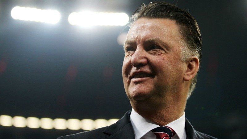 140 charactersch? Twitter only needs one character: Louis van Gaal | Officieus