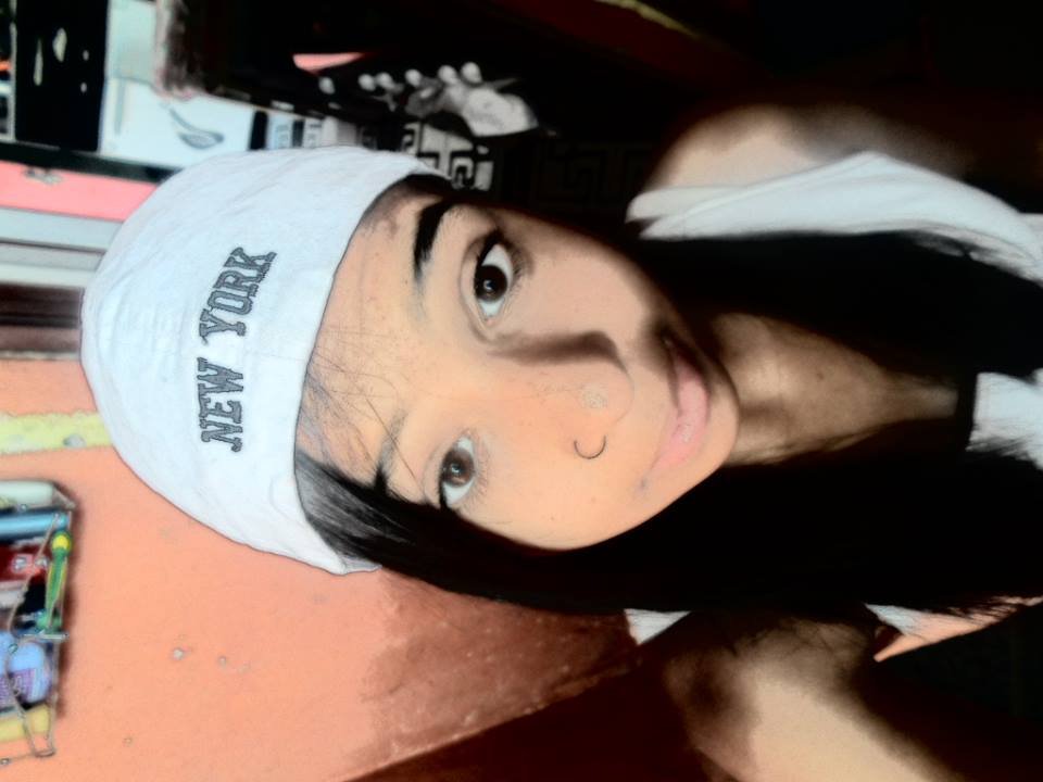 amo minha famil
i sou super fã do one direction ,amo comer pizza. sair e minha paixão