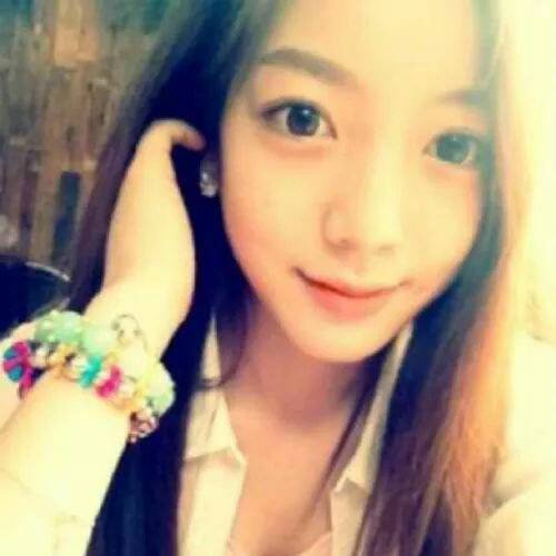 FerlyMugiati's profile picture. 