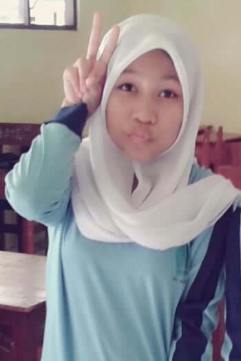 Neng Sarah 20 january 2000 aquarius {}