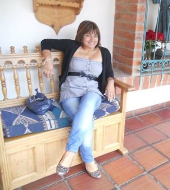 ceciliasanche41's profile picture. «Me gustan mis errores. No quiero renunciar a la deliciosa libertad de equivocarme»