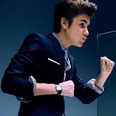 free follow from @LukesMidnight