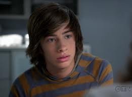 im Jimmy Bennett (born February 9, 1996) im 18 years old Actor, musician im looking for a girl who sweet and nice,kind, i played on Orphan movie#crushing