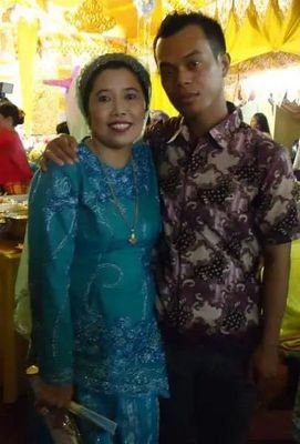 C ari teman
L alui bersama
I tulah cliquers
Q ita slalu bersama
U ntuk un'8'u
E xis terus
R aihlah mimpimu
S etia slalu untuk un'8'u