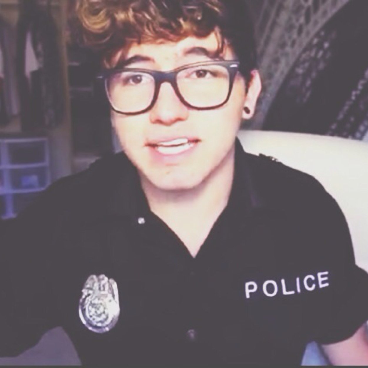 cayIensbandana's profile picture. o2l are my worst distractions